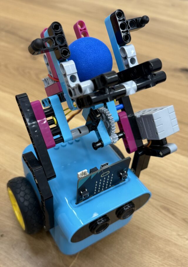 bastemball stem competition πανελλήνιος διαγωνισμός stem εκπαιδευτικής ρομποτικής διεθνής μπασκετ robot tpbot car elecfreaks robomatheia roboμάθεια