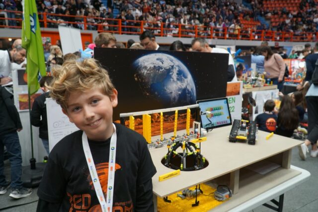 red storm stem roboμάθεια βραβείο πανελλήνιος διαγωνισμός εκπαιδευτική ρομποτική αγωνιστική ρομποτική δημοτικό καινοτομία lego