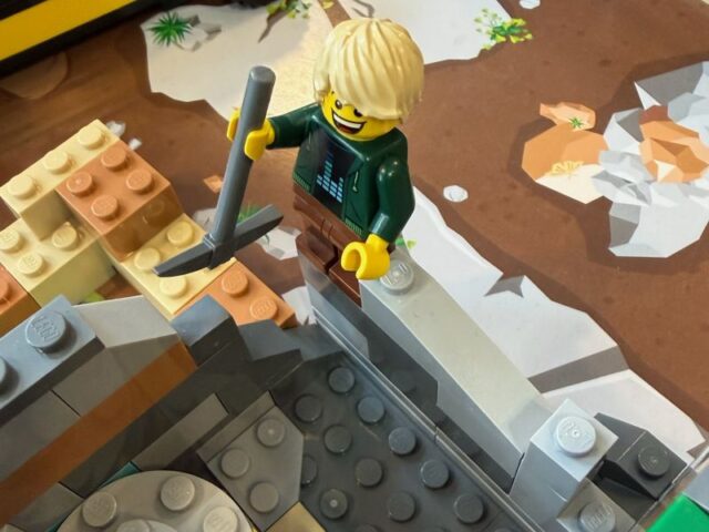 stone mill lego past finders minifigure fll explore